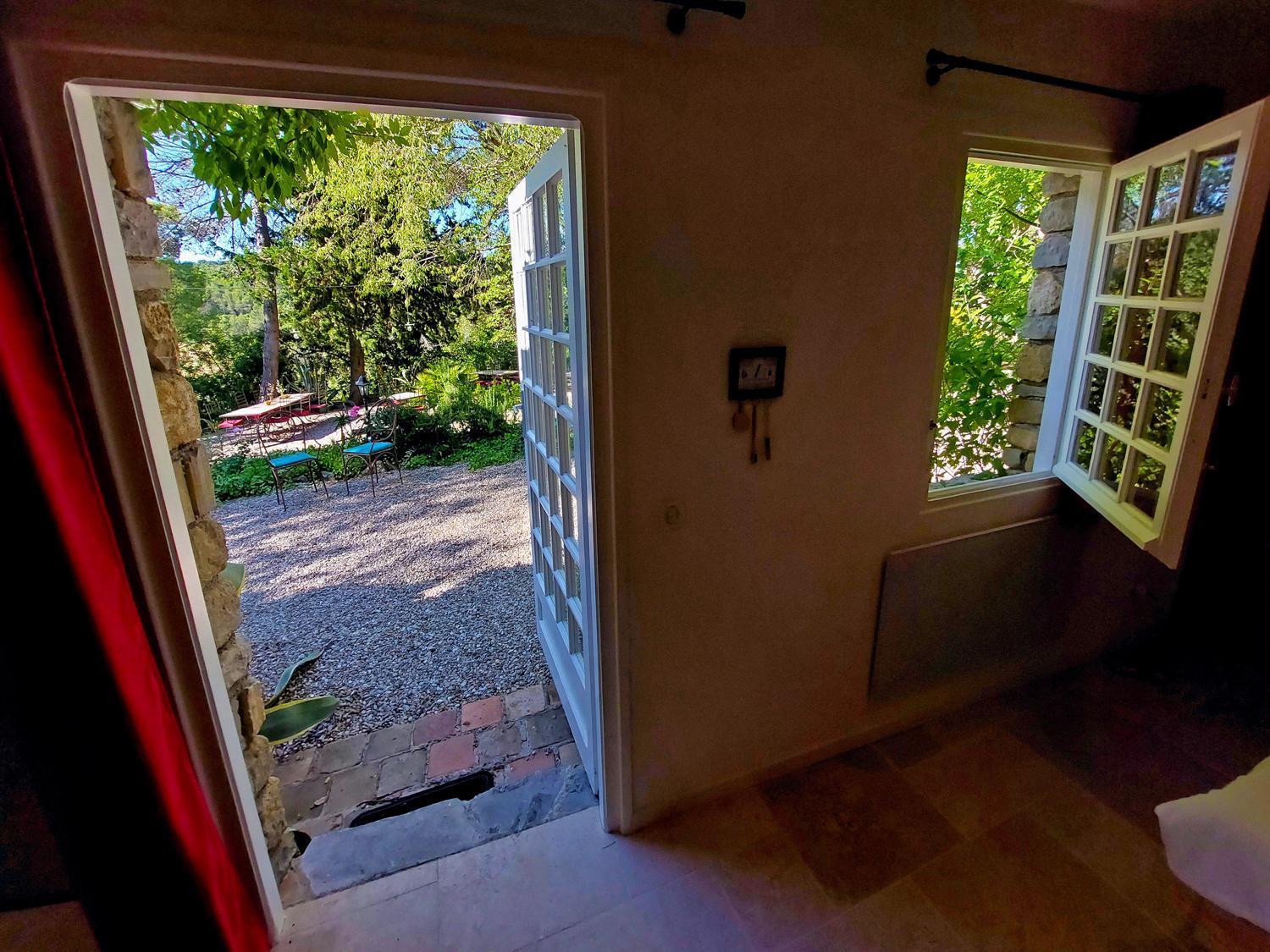 Maison Catalina Жиняк Екстериор снимка