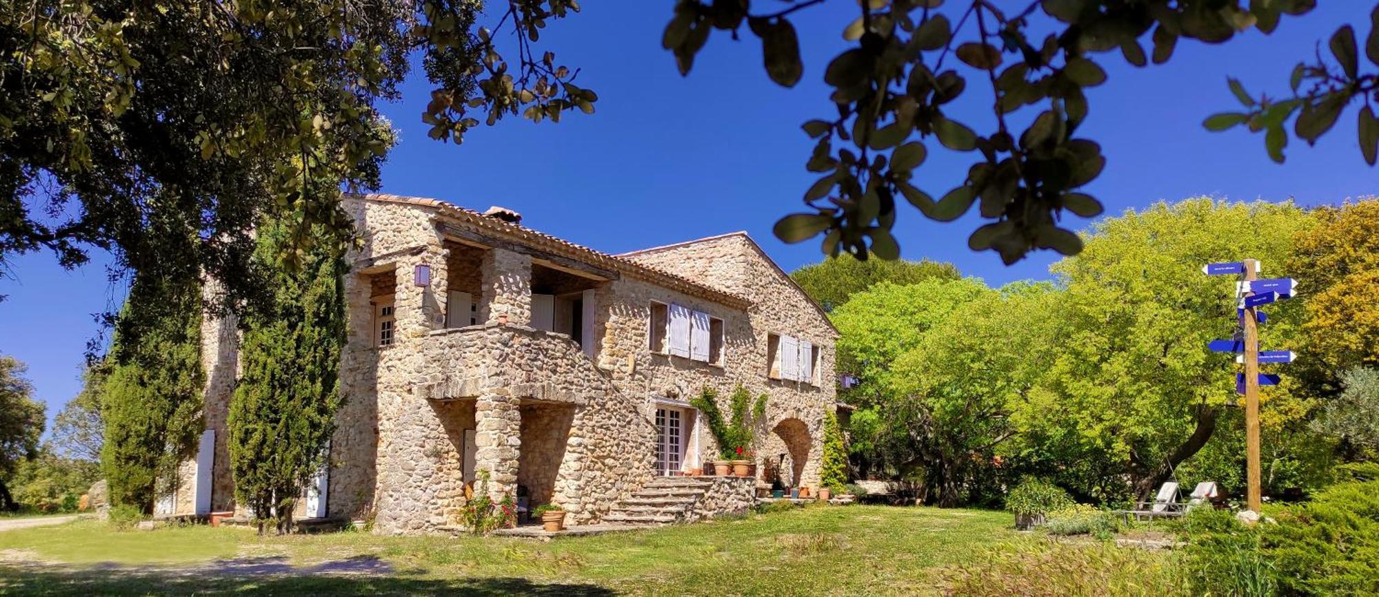 Maison Catalina Жиняк Екстериор снимка